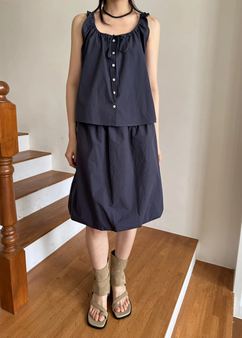 Le Etoile - Korean Women Fashion - #restrostyle - Sleeveless Blouse - 3
