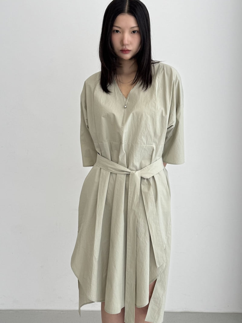 Le Etoile - Korean Women Fashion - #romanticstyle - V-Neck One-piece - 7