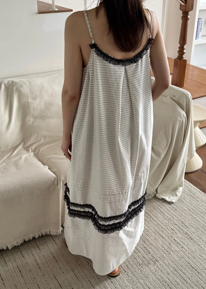 Le Etoile - Korean Women Fashion - #romanticstyle - Striped Lace Dress - 6