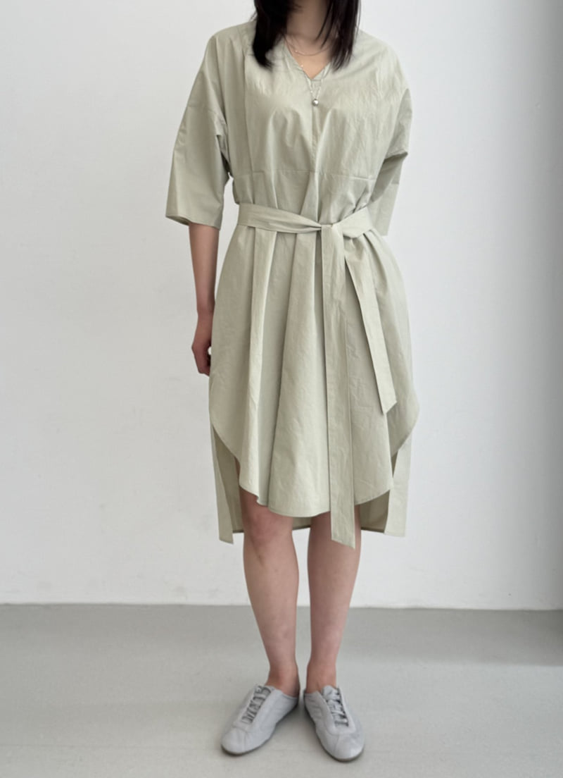 Le Etoile - Korean Women Fashion - #vintageinspired - V-Neck One-piece - 4