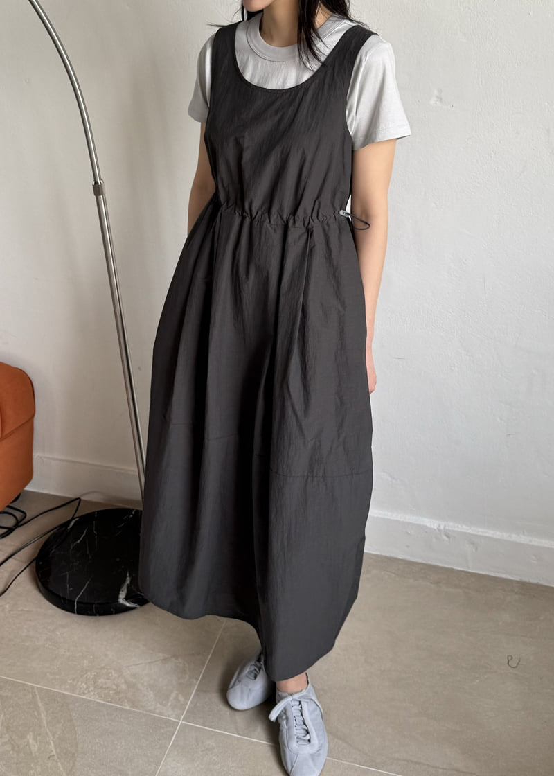 Le Etoile - Korean Women Fashion - #momslook - U-Neck One-piece - 4