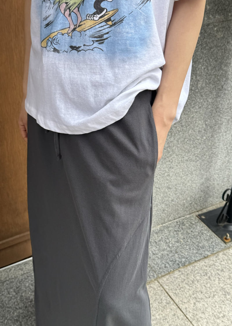 Le Etoile - Korean Women Fashion - #momslook - Raw-Edge Panel Skirt - 4