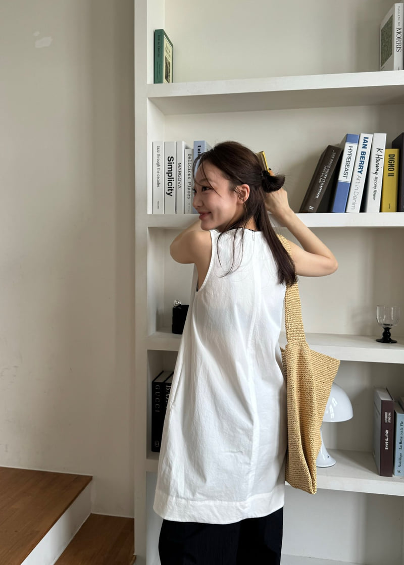 Le Etoile - Korean Women Fashion - #womensfashion - V-Neck Sleeveless Dress - 6
