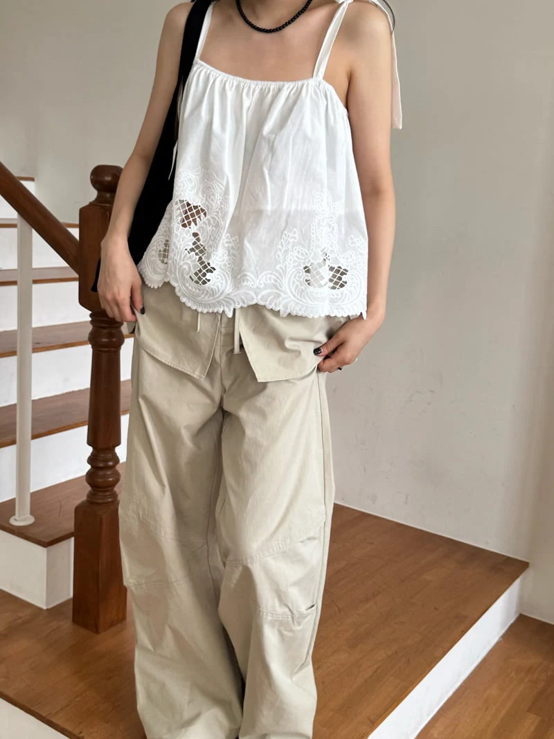 Le Etoile - Korean Women Fashion - #womensfashion - Cotton Embroidered Top - 10