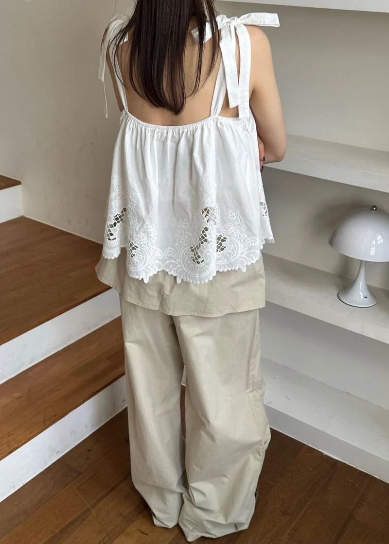 Le Etoile - Korean Women Fashion - #womensfashion - Cotton Embroidered Top - 8