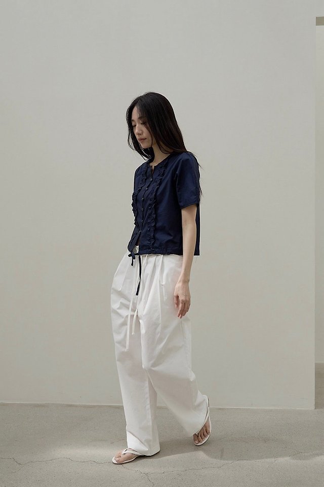 Lenoii - Korean Women Fashion - #momslook - Capri Frill Cotton Blouse - 11