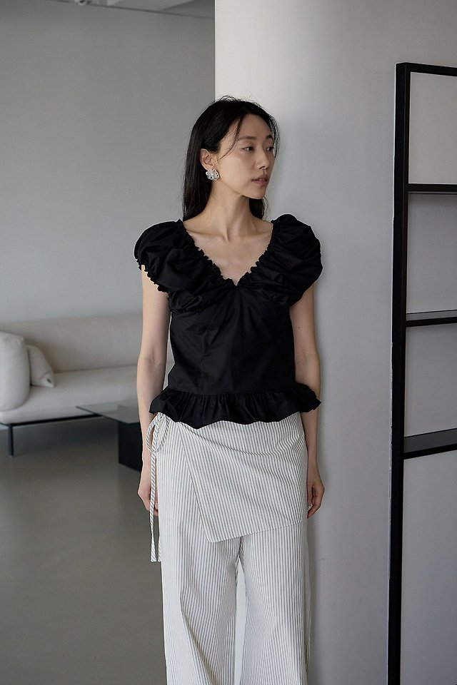 Lenoii - Korean Women Fashion - #momslook - Oat Shirring Cotton Blouse - 11