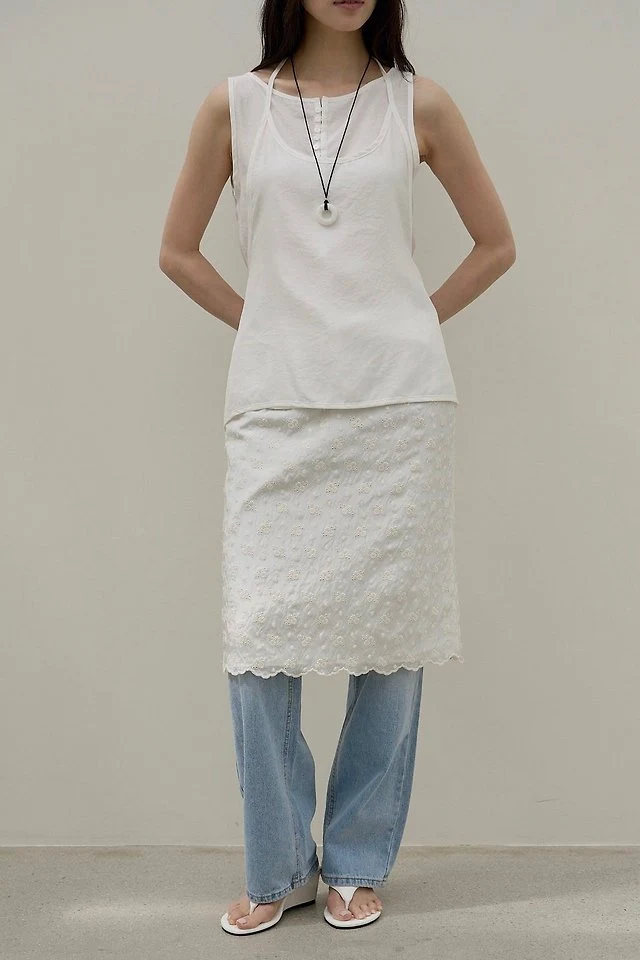 Lenoii - Korean Women Fashion - #momslook - Flora Embroidered Banding Skirt - 11