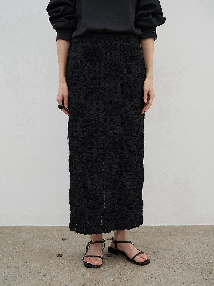Lenoii - Korean Women Fashion - #momslook - Crochet Lace Maxi Long Skirt - 9