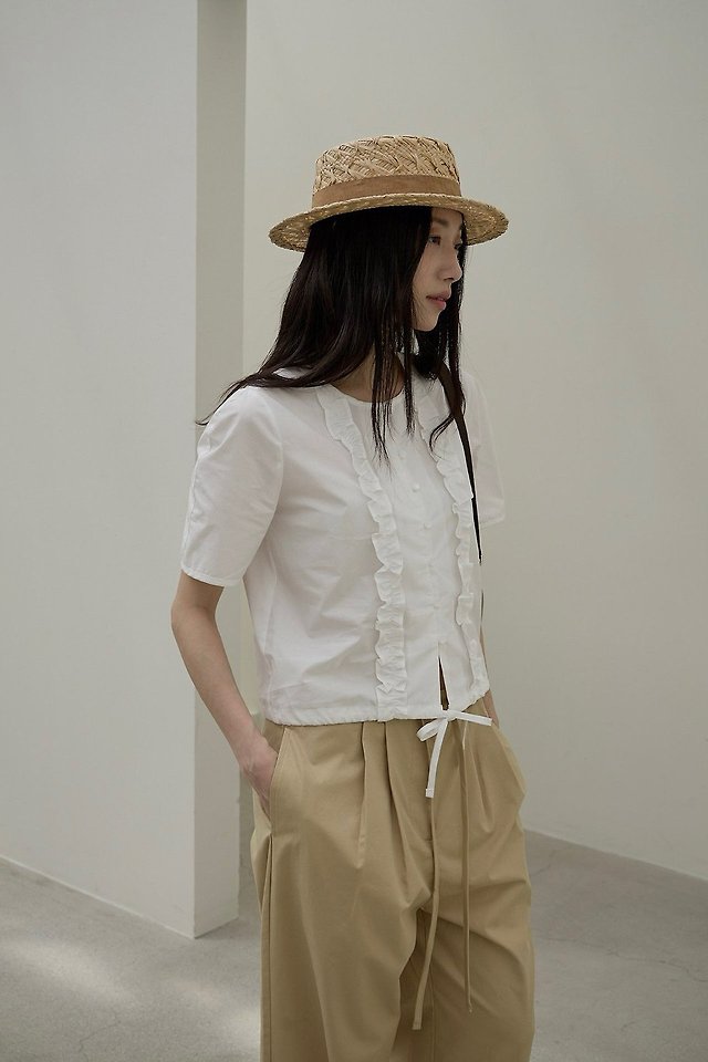 Lenoii - Korean Women Fashion - #pursuepretty - Capri Frill Cotton Blouse - 4