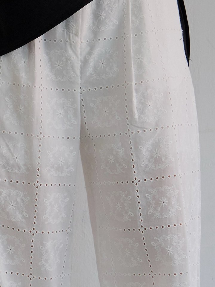 Lenoii - Korean Women Fashion - #restrostyle - Cotton Eyelet Pants - 9