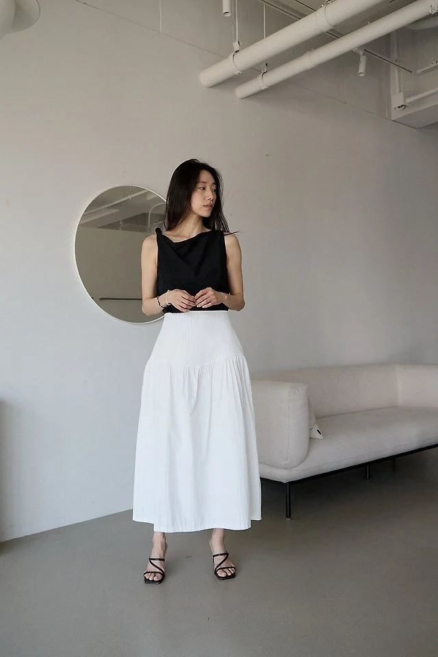 Lenoii - Korean Women Fashion - #romanticstyle - Lily Asymmetric Twist Blouse - 12