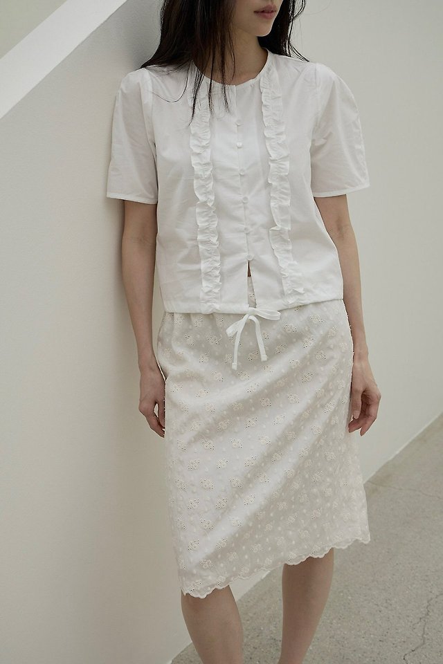 Lenoii - Korean Women Fashion - #shopsmall - Capri Frill Cotton Blouse - 6