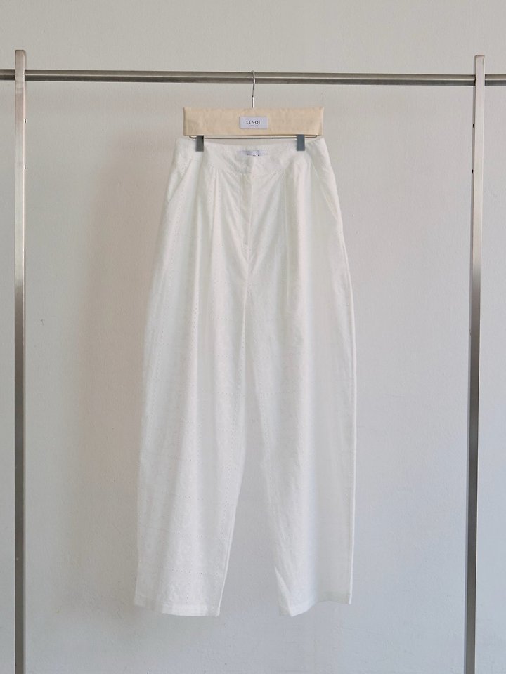 Lenoii - Korean Women Fashion - #thatsdarling - Cotton Eyelet Pants - 12