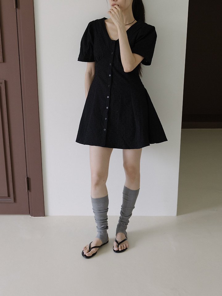 Lenoii - Korean Women Fashion - #vintagekidsstyle - Fran Embroidered One-piece - 12