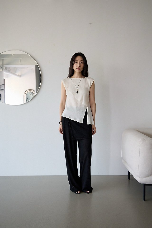 Lenoii - Korean Women Fashion - #momslook - Wave Pleated Blouse - 4