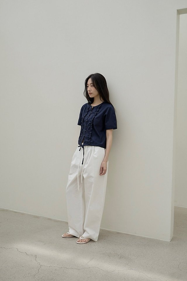 Lenoii - Korean Women Fashion - #womensfashion - Capri Frill Cotton Blouse - 10