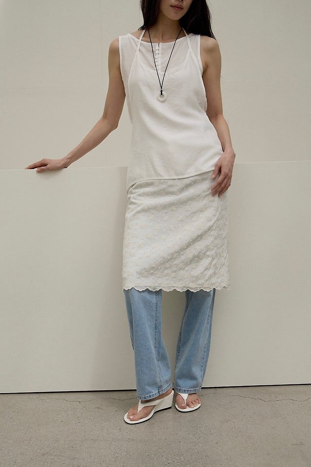 Lenoii - Korean Women Fashion - #womensfashion - Flora Embroidered Banding Skirt - 10