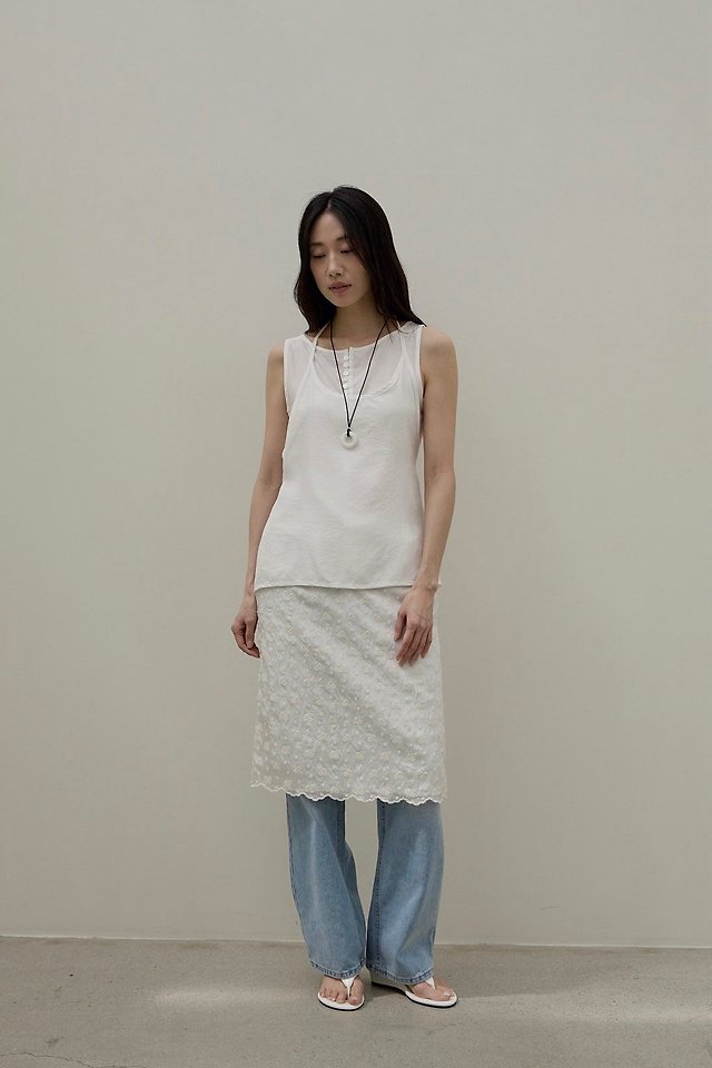 Lenoii - Korean Women Fashion - #womensfashion - Flora Embroidered Banding Skirt - 12