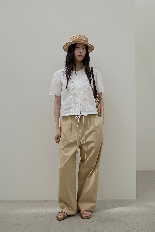 Lenoii - Korean Women Fashion - #womensfashion - Rookie Tuck Strap Cotton Pants - 2