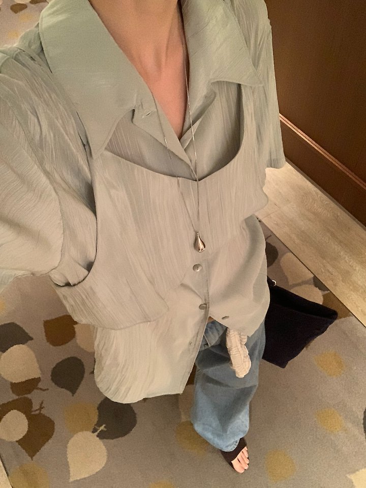 Lofn - Korean Women Fashion - #momslook - Like Shirt - 10