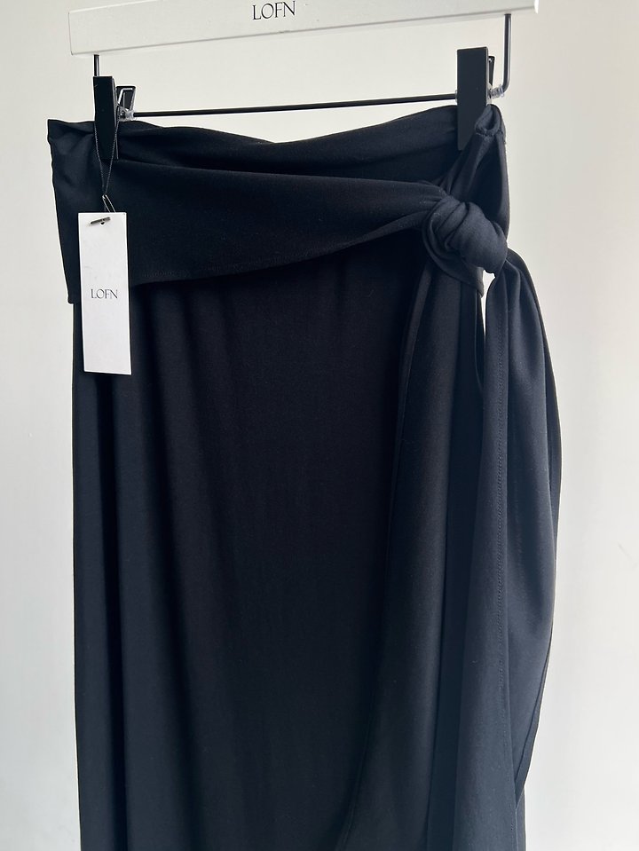 Lofn - Korean Women Fashion - #momslook - Touch Skirt - 2