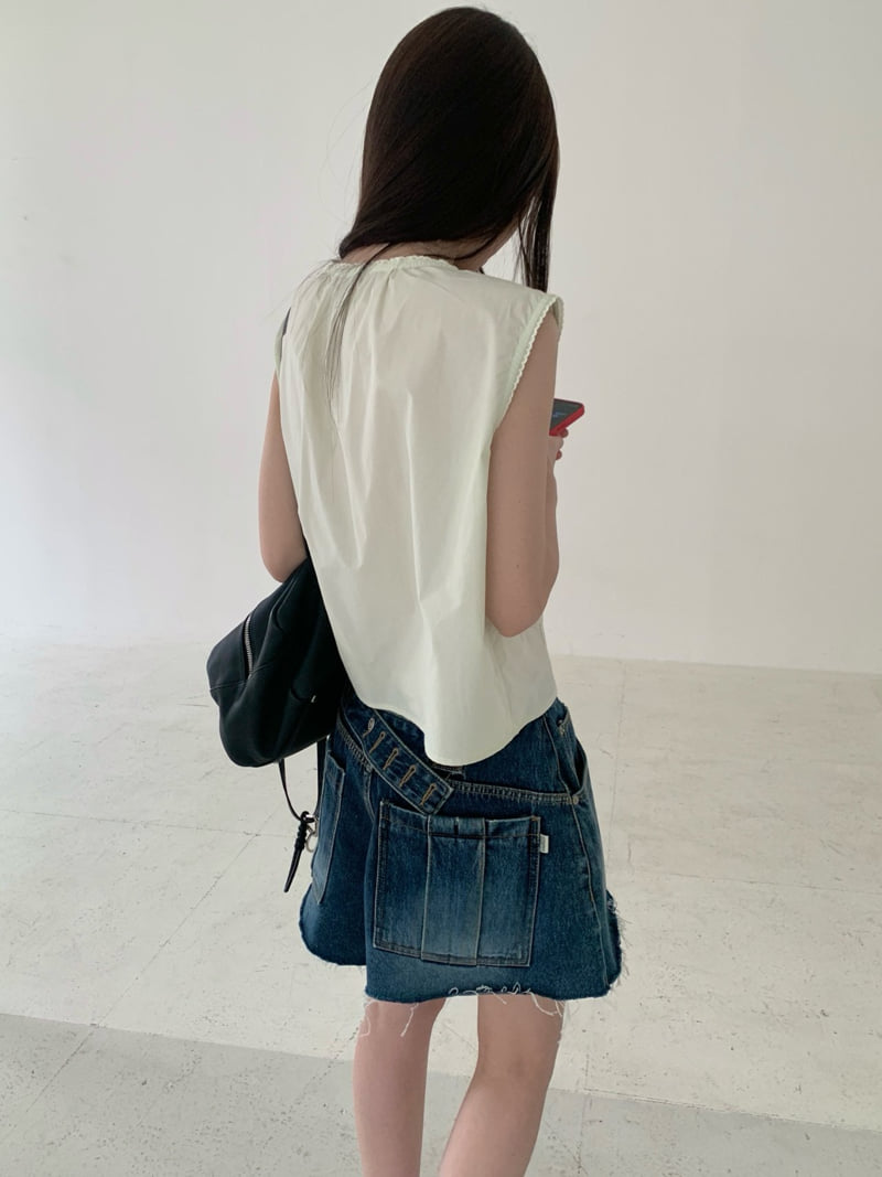 Logarden - Korean Women Fashion - #restrostyle - Roena Blouse - 3