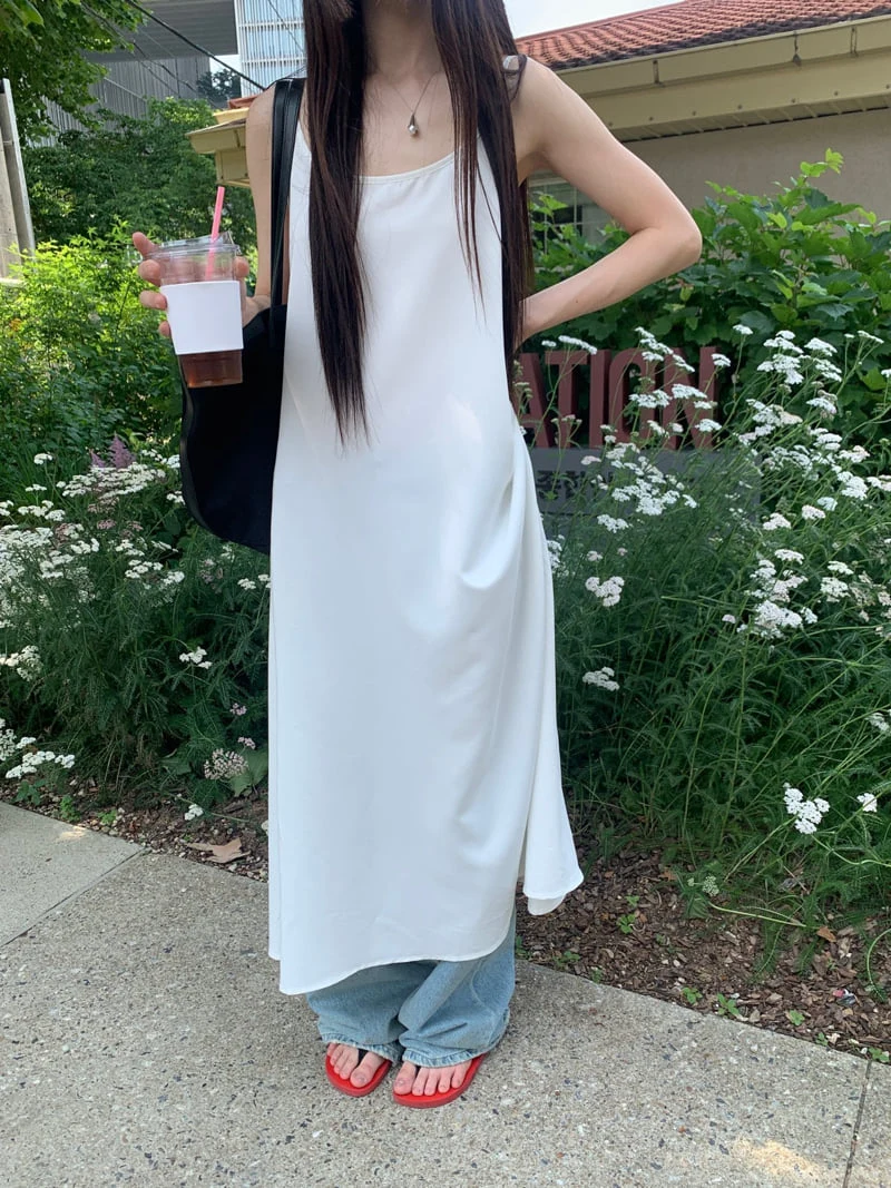 Logarden - Korean Women Fashion - #shopsmall - Clean Long One-piece - 2