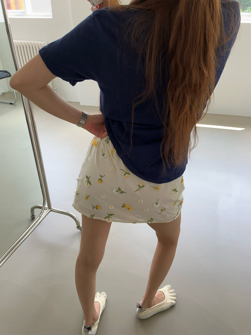 Made - Korean Women Fashion - #momslook - Flora Skirt - 9