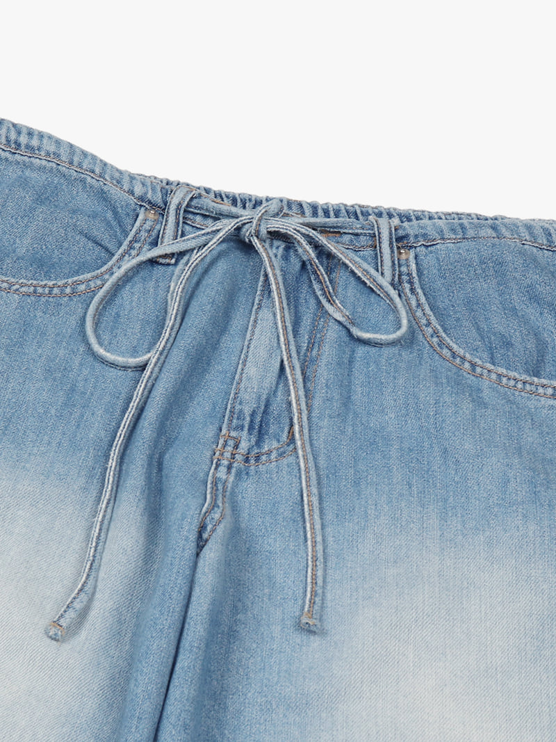 Made - Korean Women Fashion - #momslook - Eyes Denim Pants