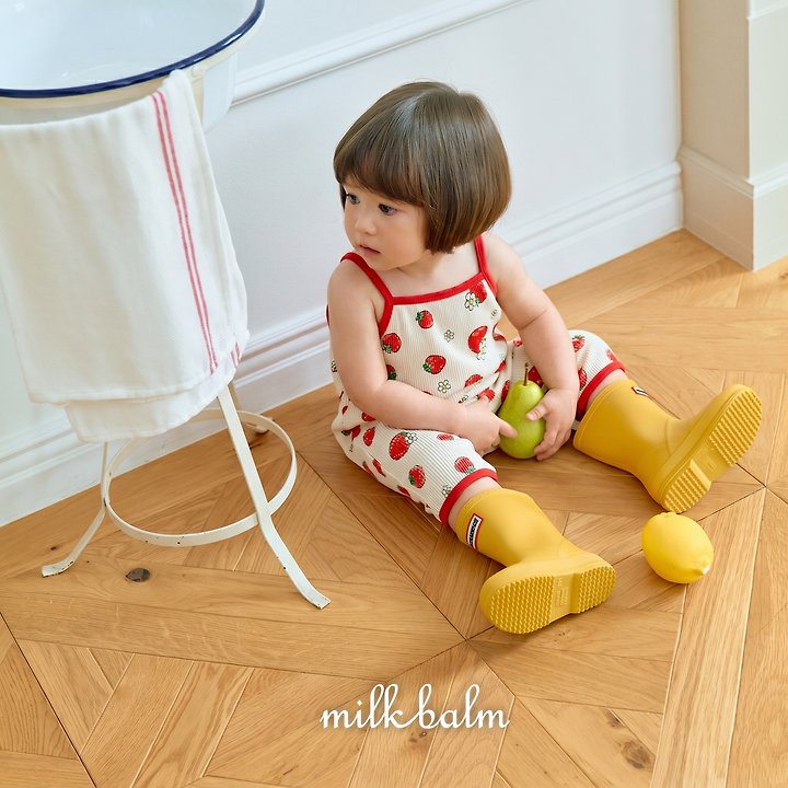 Milk Balm - Korean Baby Fashion - #babywear - Strawberry Suspender Suit - 4