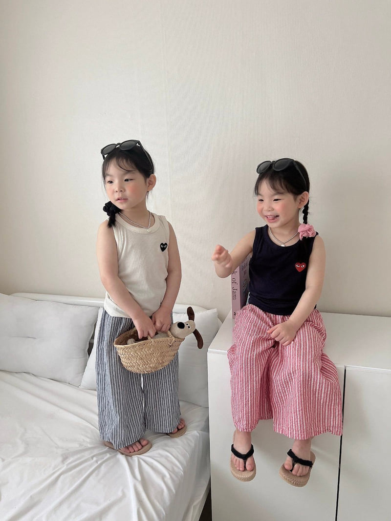 Moran - Korean Children Fashion - #designkidswear - Heart Ribbed Sleeveless Top - 6