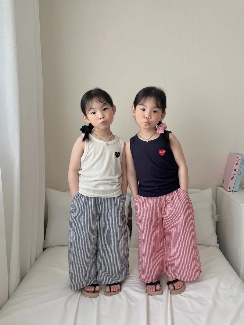 Moran - Korean Children Fashion - #stylishchildhood - Heart Ribbed Sleeveless Top - 3
