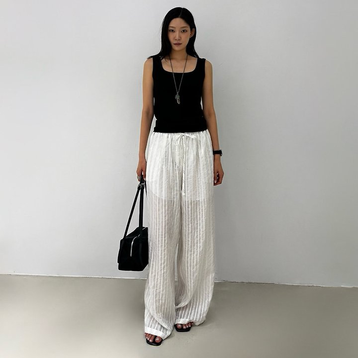 Neroli36 - Korean Women Fashion - #momslook - H Buckle Stripe Pants - 2