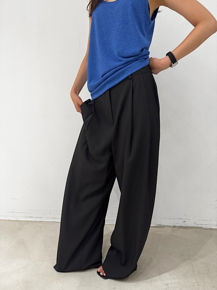 Neroli36 - Korean Women Fashion - #momslook - Curved Pleated Pants - 5