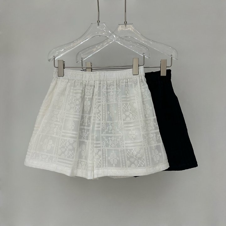 Neroli36 - Korean Women Fashion - #thelittlethings - H Baguette Shorts