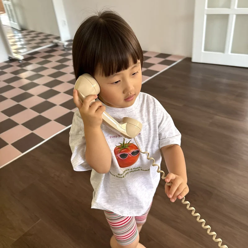 Night Bebe - Korean Children Fashion - #stylishchildhood - Tomato Short Sleeve Tee - 4