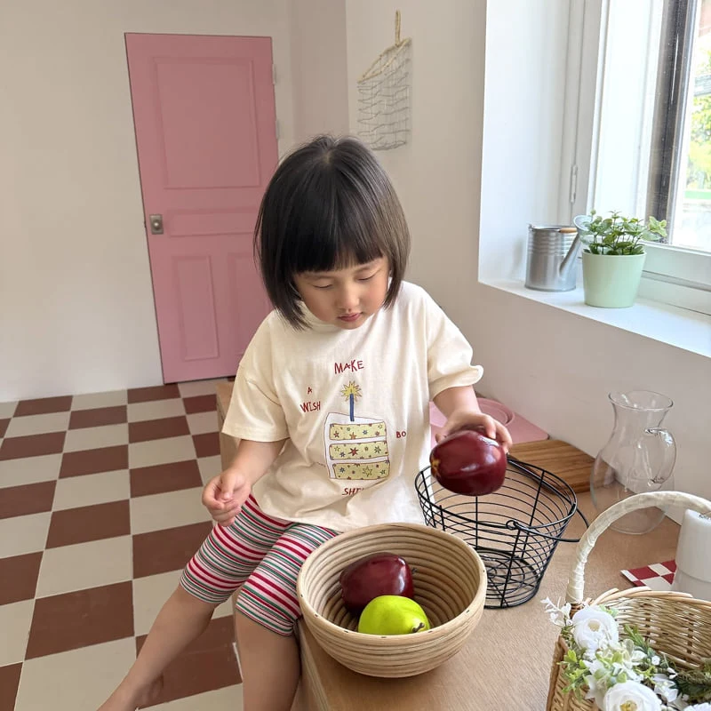 Night Bebe - Korean Children Fashion - #prettylittlegirls - Star Cake Short Sleeve Tee - 2