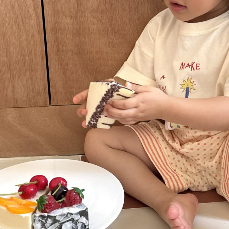 Night Bebe - Korean Children Fashion - #toddlerclothing - Polka Dot Shorts - 6