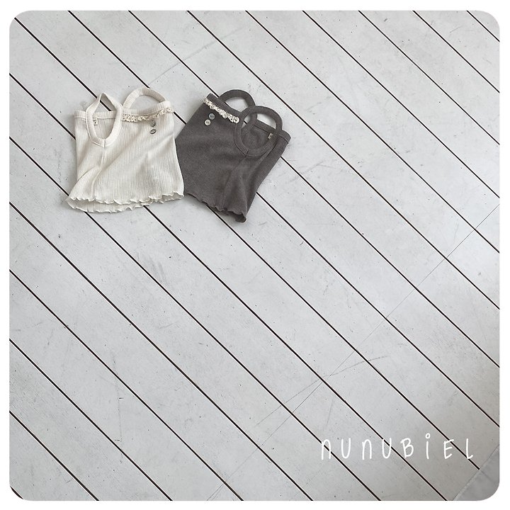 Nunubiel - Korean Baby Fashion - #onlinebabyboutique - Eyelet Sleeveless