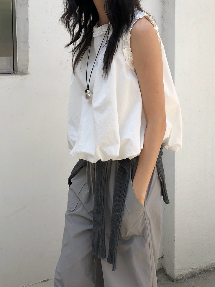 Ore - Korean Women Fashion - #momslook - Balloon Frill Blouse - 9
