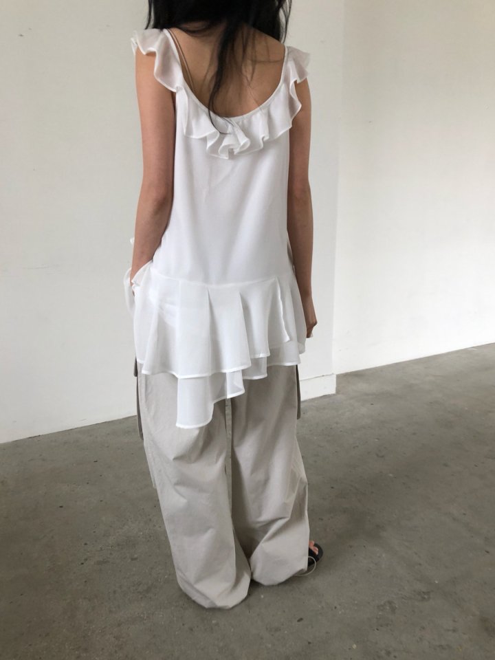 Ore - Korean Women Fashion - #momslook - Bubble Frill One-piece - 11
