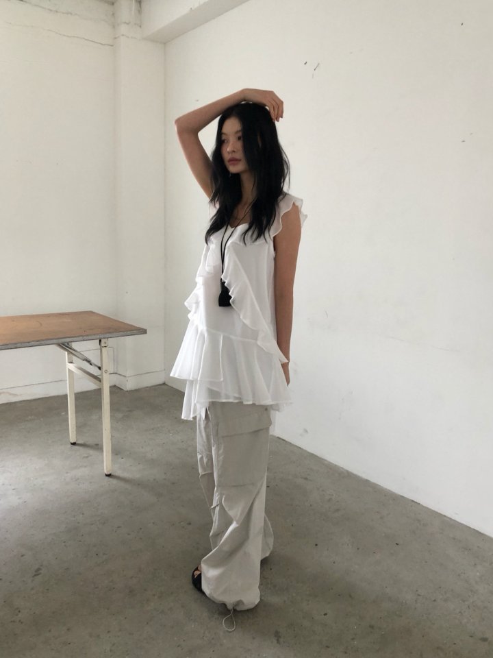 Ore - Korean Women Fashion - #momslook - Bubble Frill One-piece - 12
