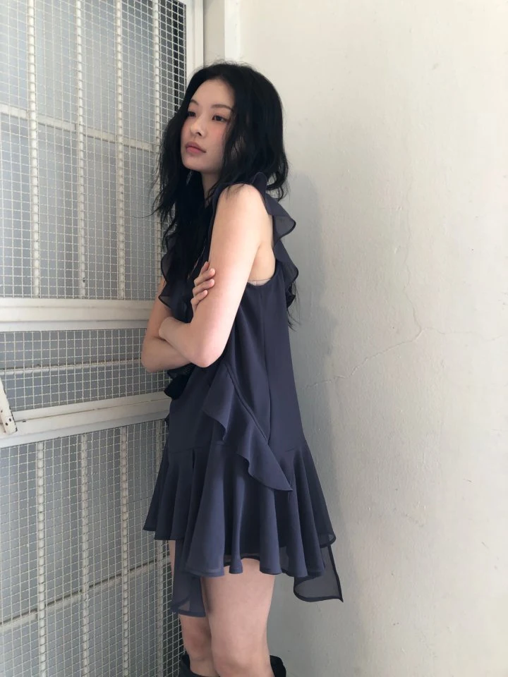 Ore - Korean Women Fashion - #momslook - Bubble Frill One-piece - 5