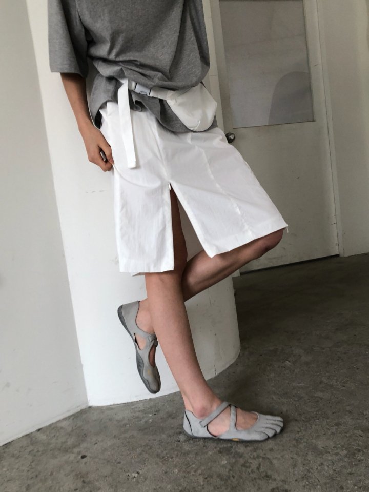 Ore - Korean Women Fashion - #momslook - Belt Bag Skirt - 10