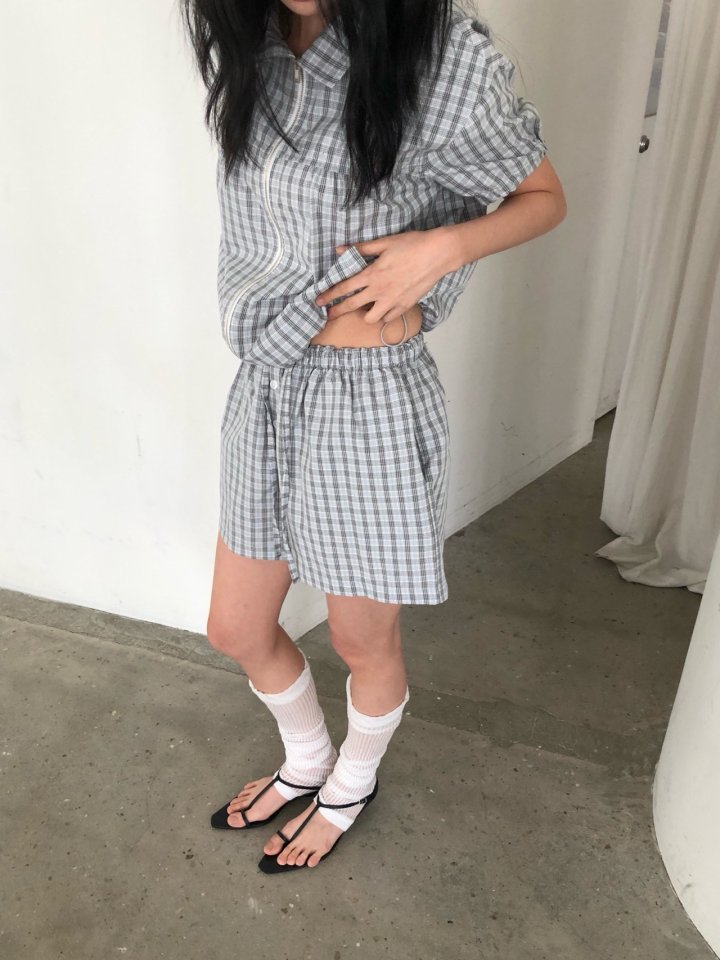 Ore - Korean Women Fashion - #momslook - Check Shorts - 9