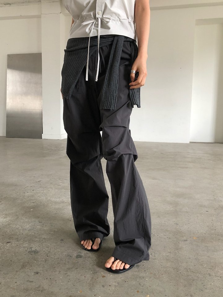 Ore - Korean Women Fashion - #momslook - Bonnie Tuck Cargo Pants - 5