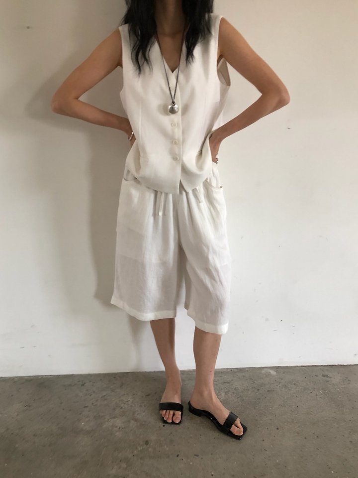 Ore - Korean Women Fashion - #momslook - Linen Carpenter Pants - 11