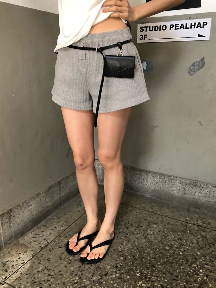Ore - Korean Women Fashion - #momslook - Bebe Shorts - 2