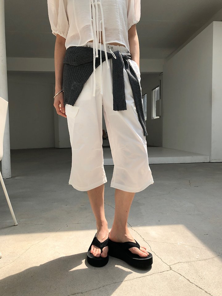 Ore - Korean Women Fashion - #momslook - Carrie Capri Pants - 12